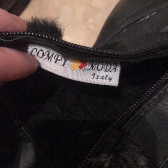 Super Cute Moda Italian Leather fur lined Boots With Small Heals - Picture 3 of 8